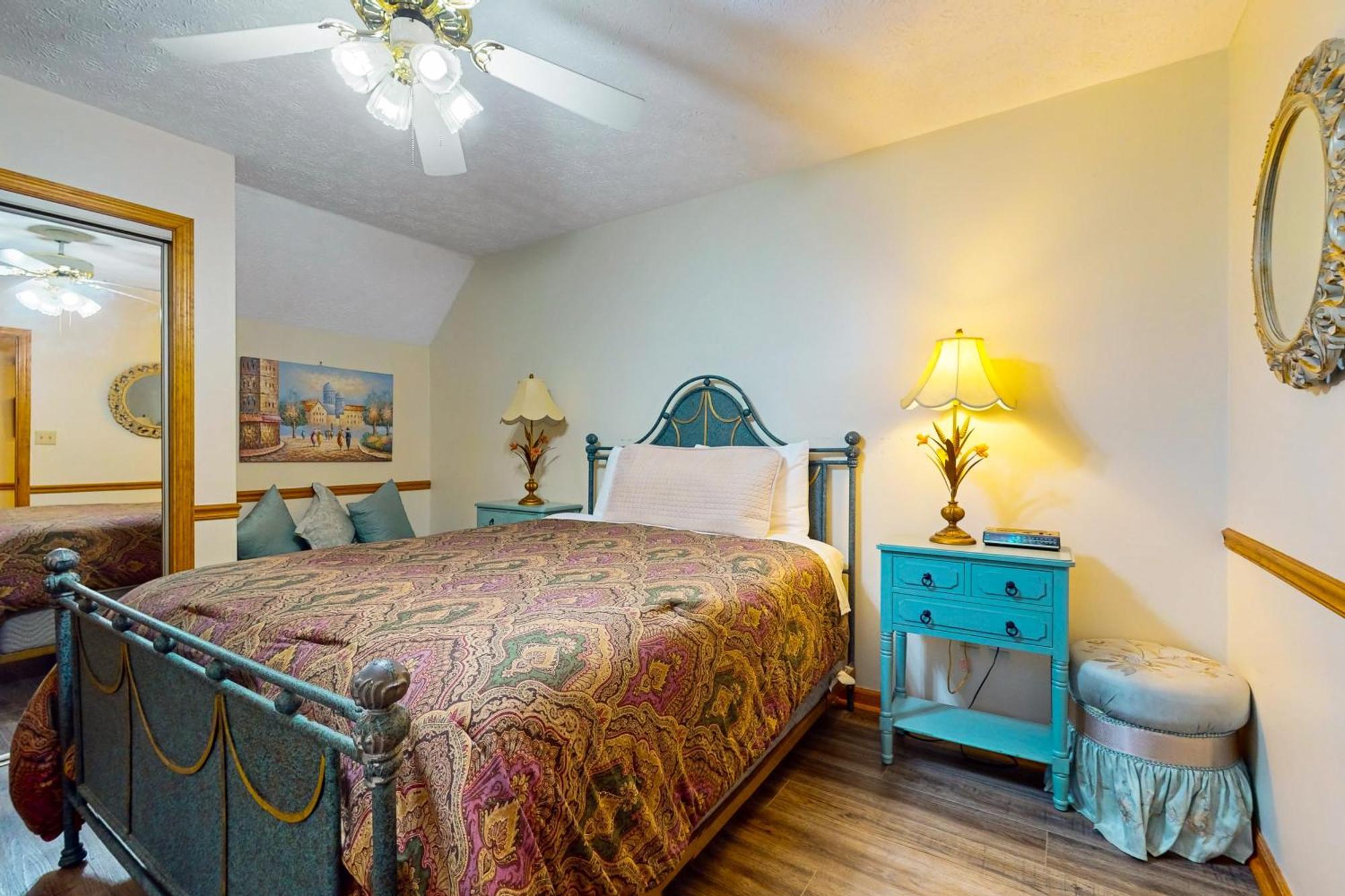 Villa Peaceful Pine à Pigeon Forge Extérieur photo